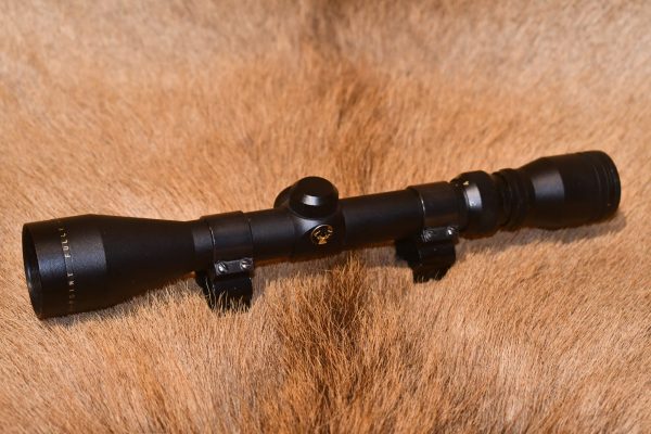 Simmons 3-9x40mm Riflescope with Rings